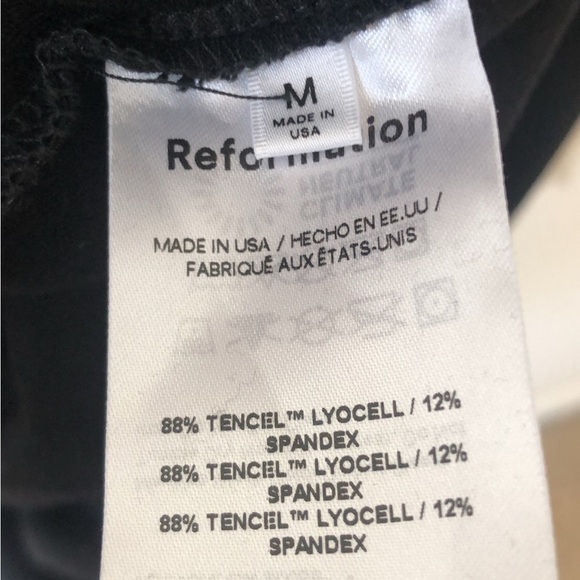 REFORMATION Rylan Knit 2 Piece SET TOP & SKIRT Size Medium Black Tencel - Picture 10 of 10